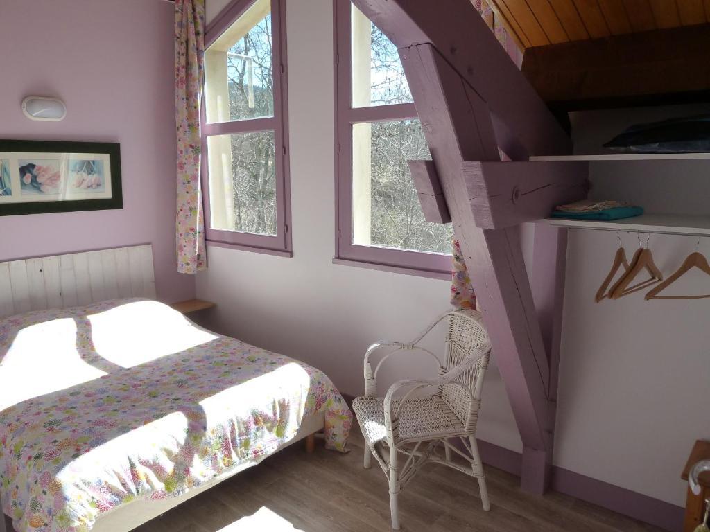 Gite Des Monges Sisteron Zimmer foto